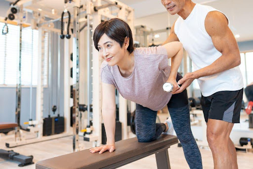 女性トレーニング